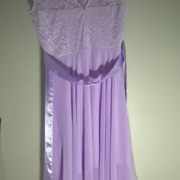 Elegant Lavender Lace Formal Dress - Picture 2 of 6